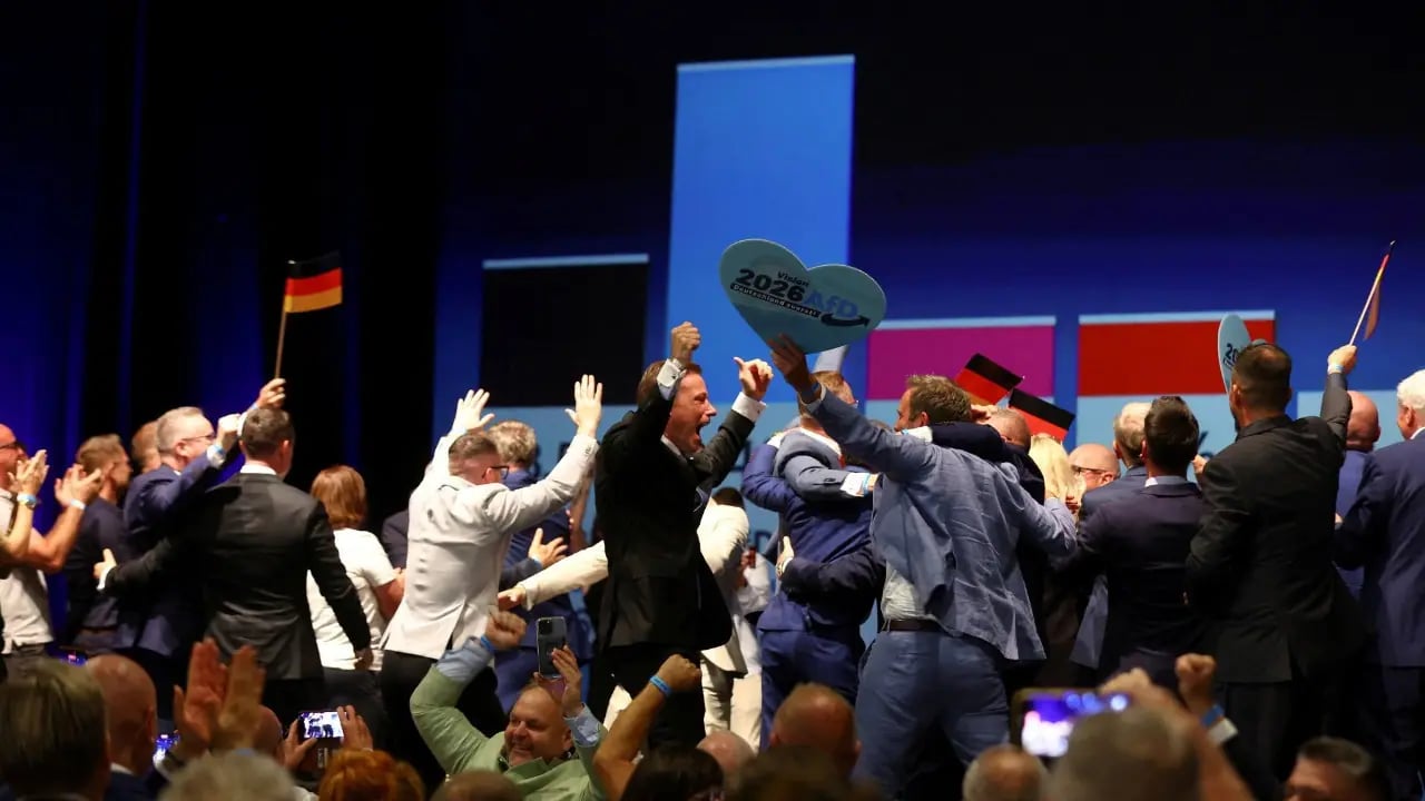 Almanya'da seçim depremi: AfD Saksonya-Anhalt'ta tarihi zafere imza attı
