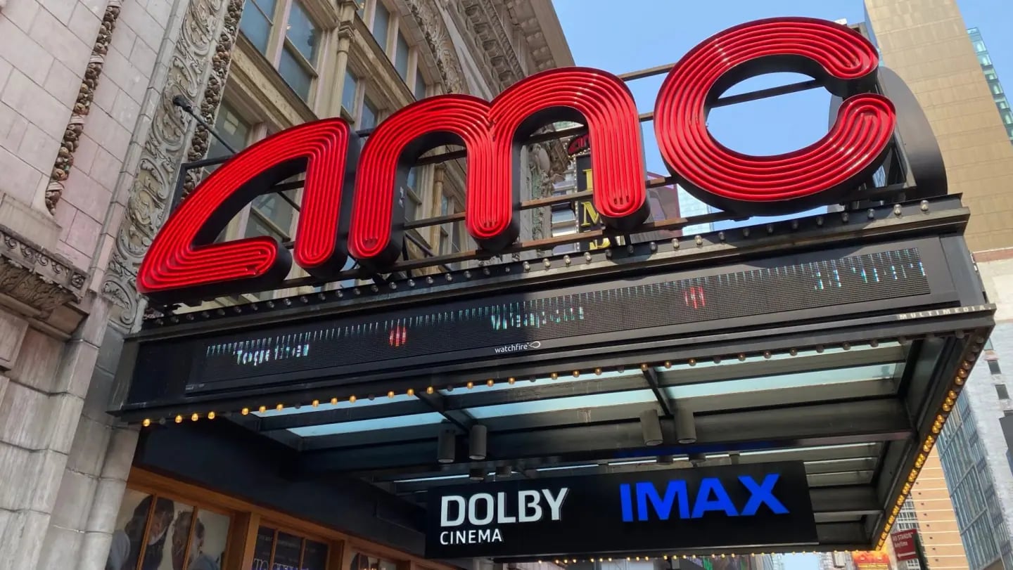 AMC Sinemas Rekor Karde: Hollywood Canlandı, Hisse Senaryoları Değişti