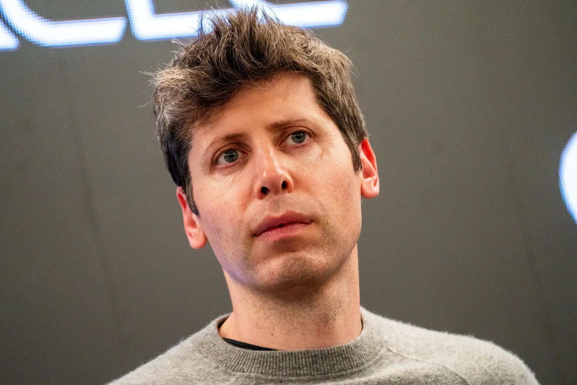 Apple'dan OpenAI İddiaları: Sırlar Soyuluyor mı?