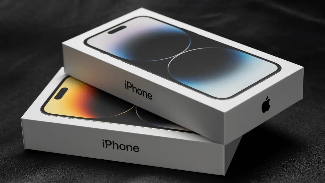 Apple'ın Katlanabilir iPhone Devrimi Sınırlı Üretimle Geliyor