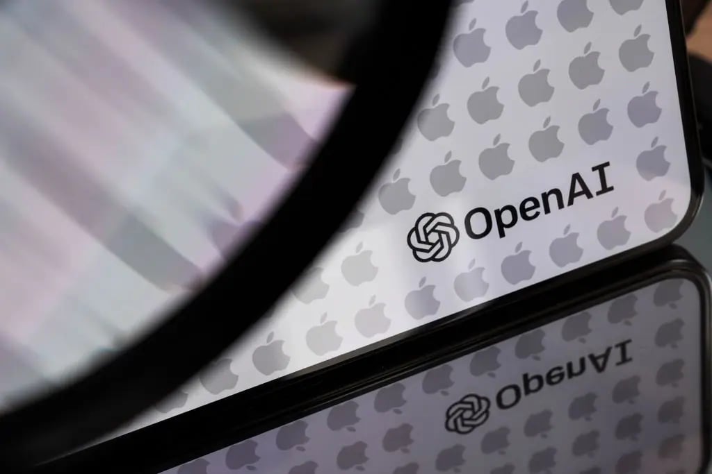 Apple vs OpenAI: Şirket Gizli Bilgileri Çalma Suçlamasıyla Yasal Savaşa Girdi