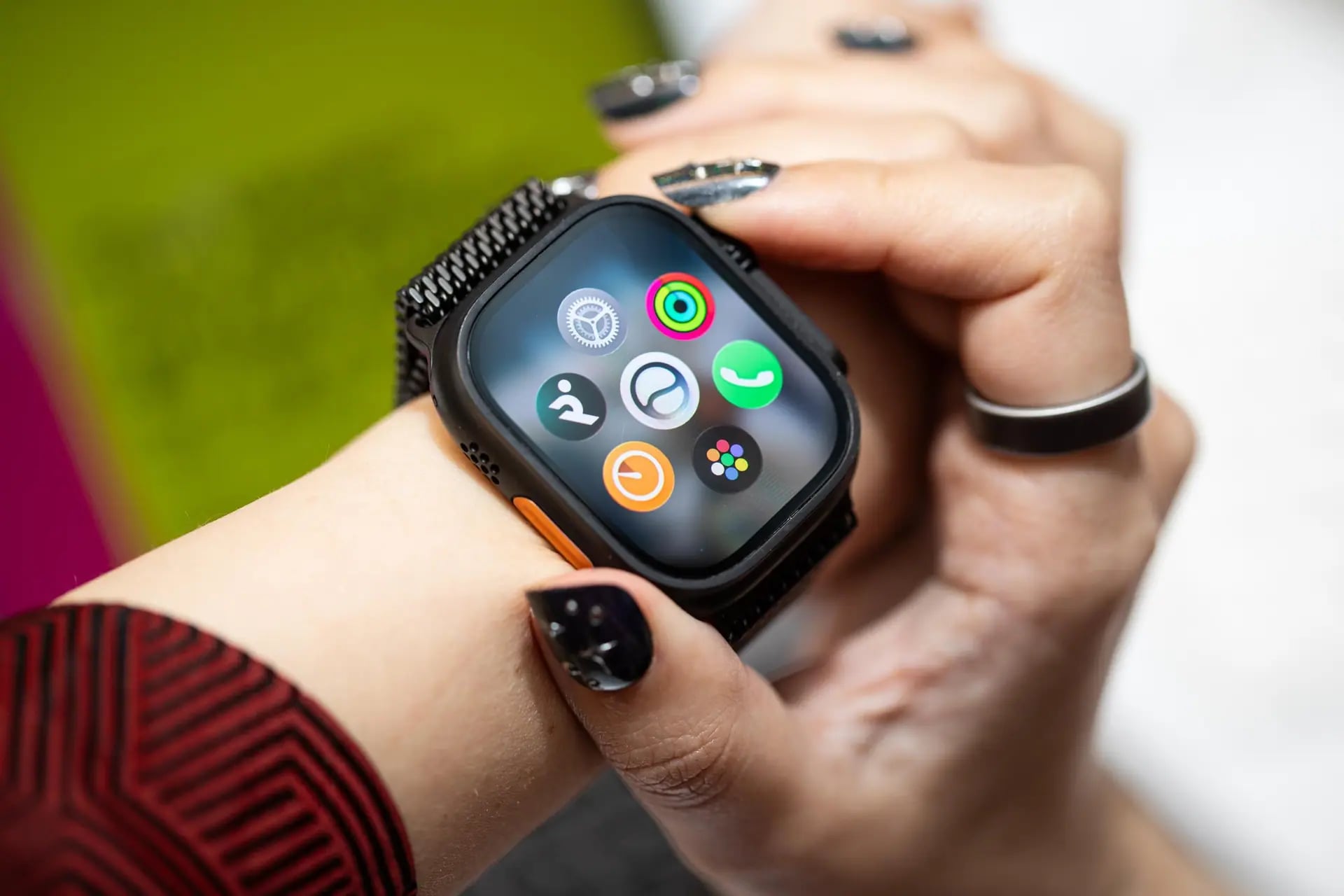 Apple Watch Artık Bir Bilgisayar Gibi Çalışıyor: Siri Yapay Zekası Devrimi Başlıyor