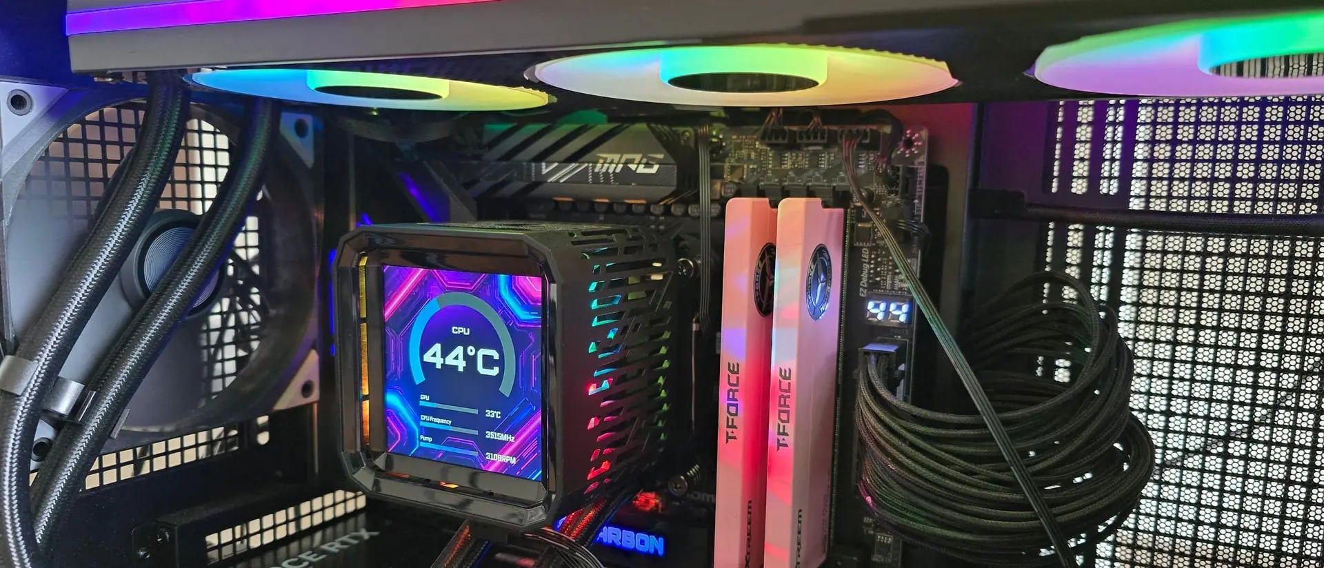 ASRock'ten Sıcakkanne Silüeti: Şık ve Performanslı AIO Soğutucuları İnceleme