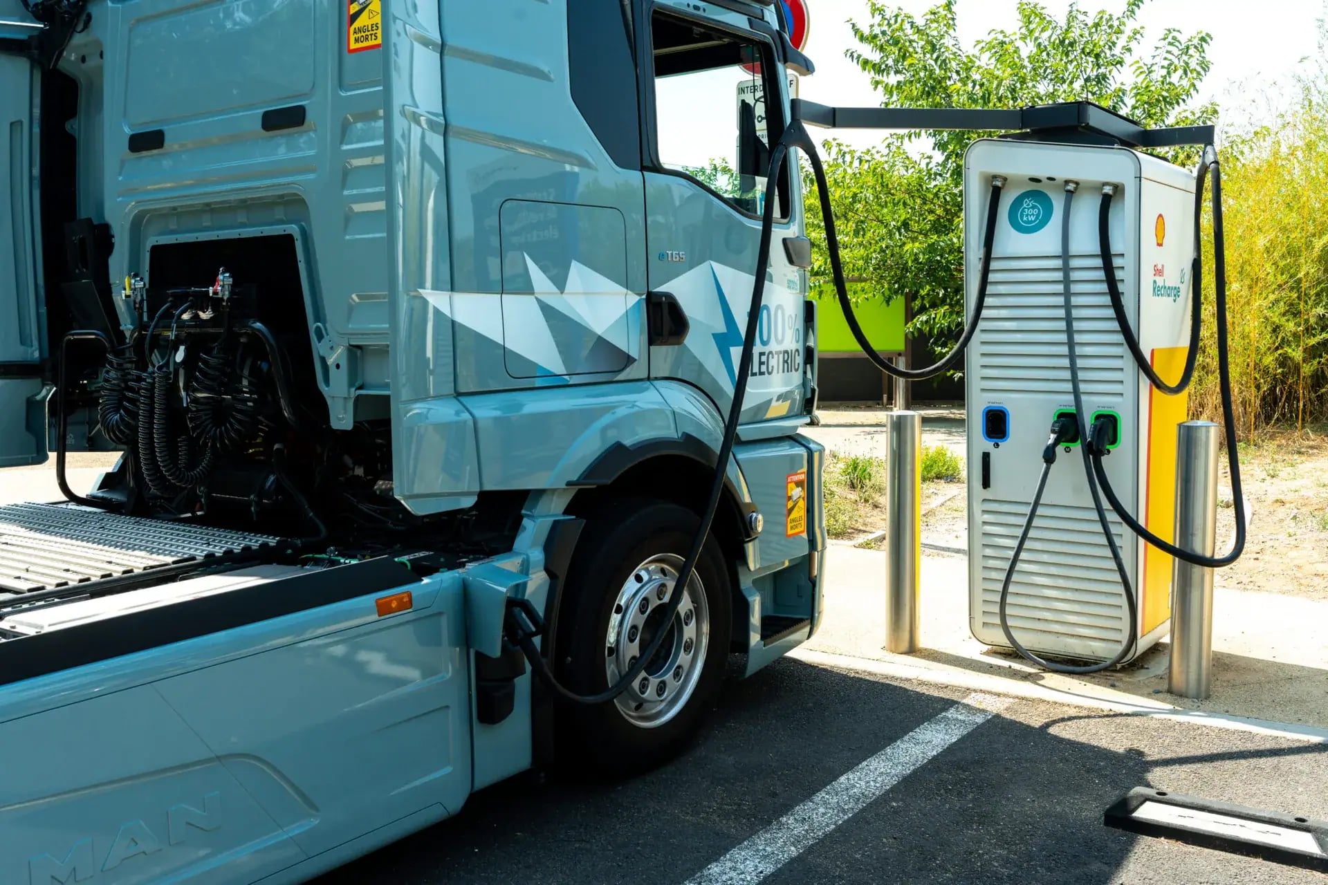 Avrupa'da Elektrikli Kamyon Şarj Talebi 2035'te 100 TWh'ye Ulaşabilir