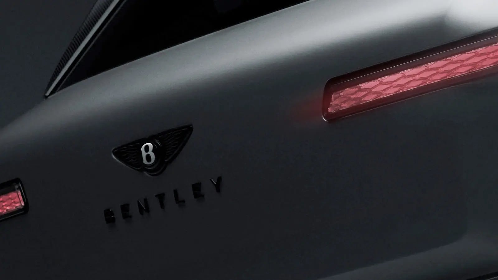Bentley Torcal Geliyor: Lüks ve Elektrikli Güç Bir Arada