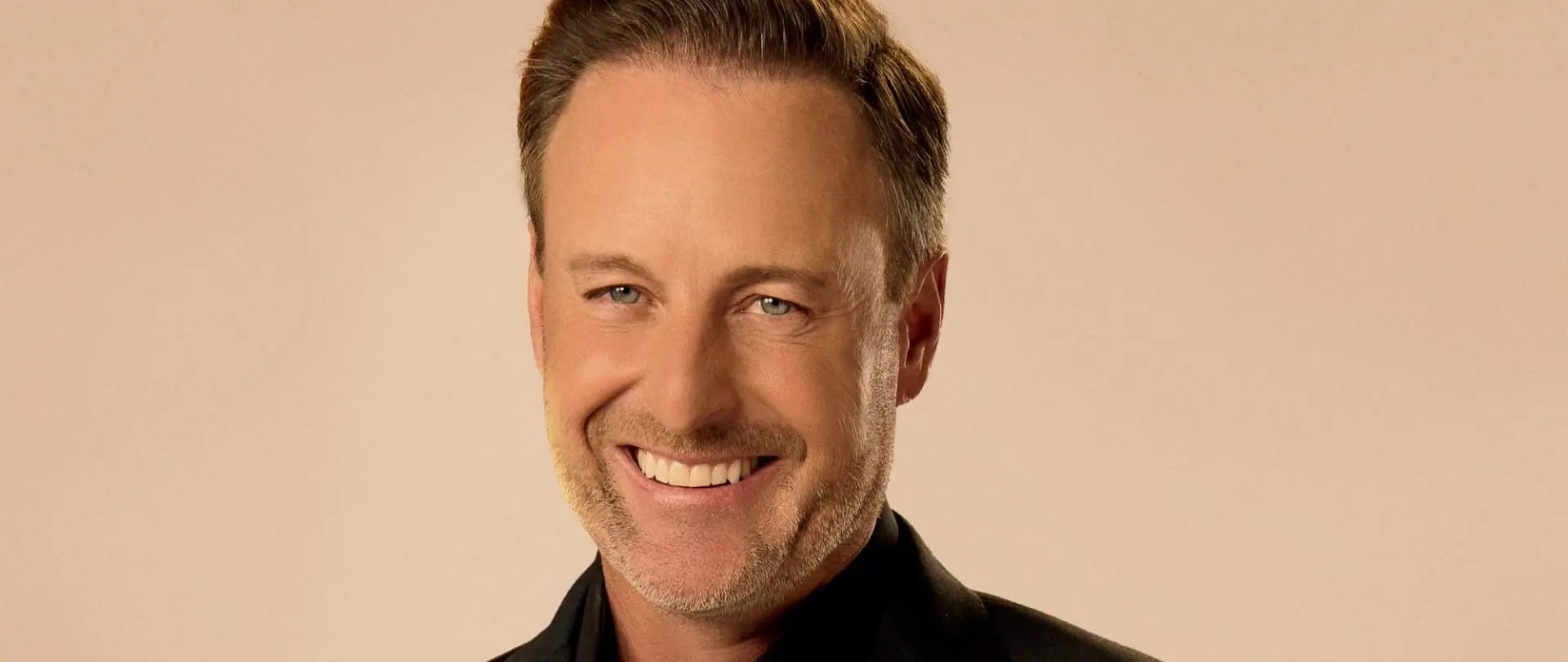 Chris Harrison, The Bachelor'a Gönderme Yaptığı Yeni Programı The Vow ile Geri Dönüyor