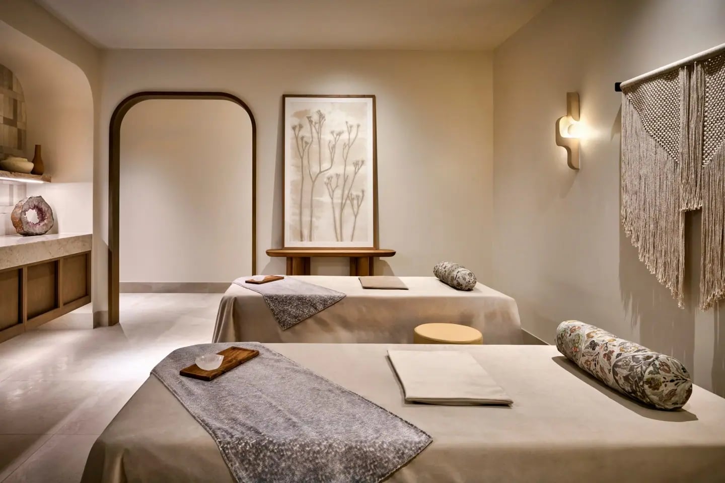 Çöl Kalbindeki 25 Milyon Dolarlık Lüks: Camelback Inn Spa Devrimini Açtı