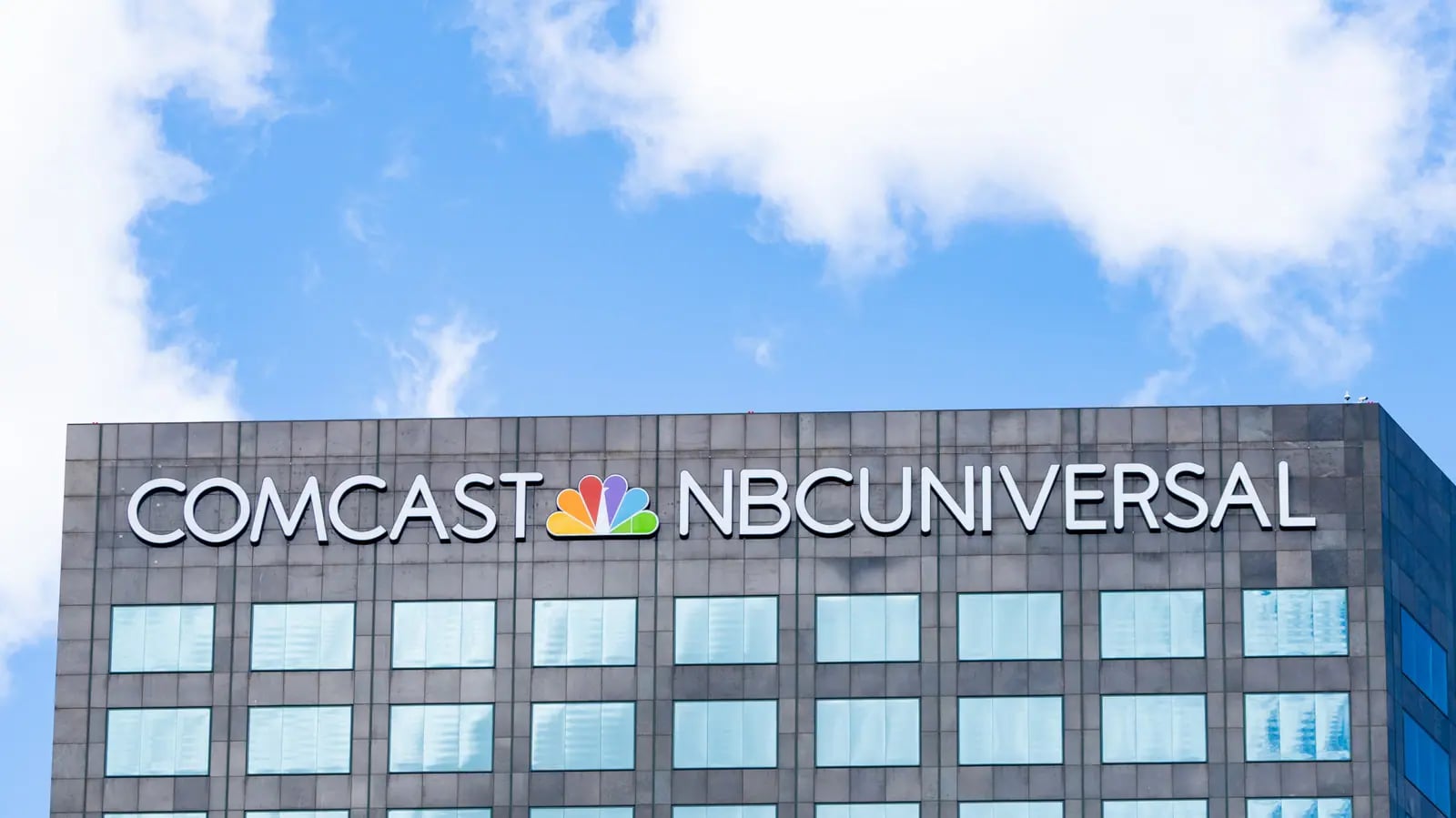 Comcast Büyük Hamle Yapıyor: NBCUniversal Bağımsız Bir Şirkete Dönüşüyor