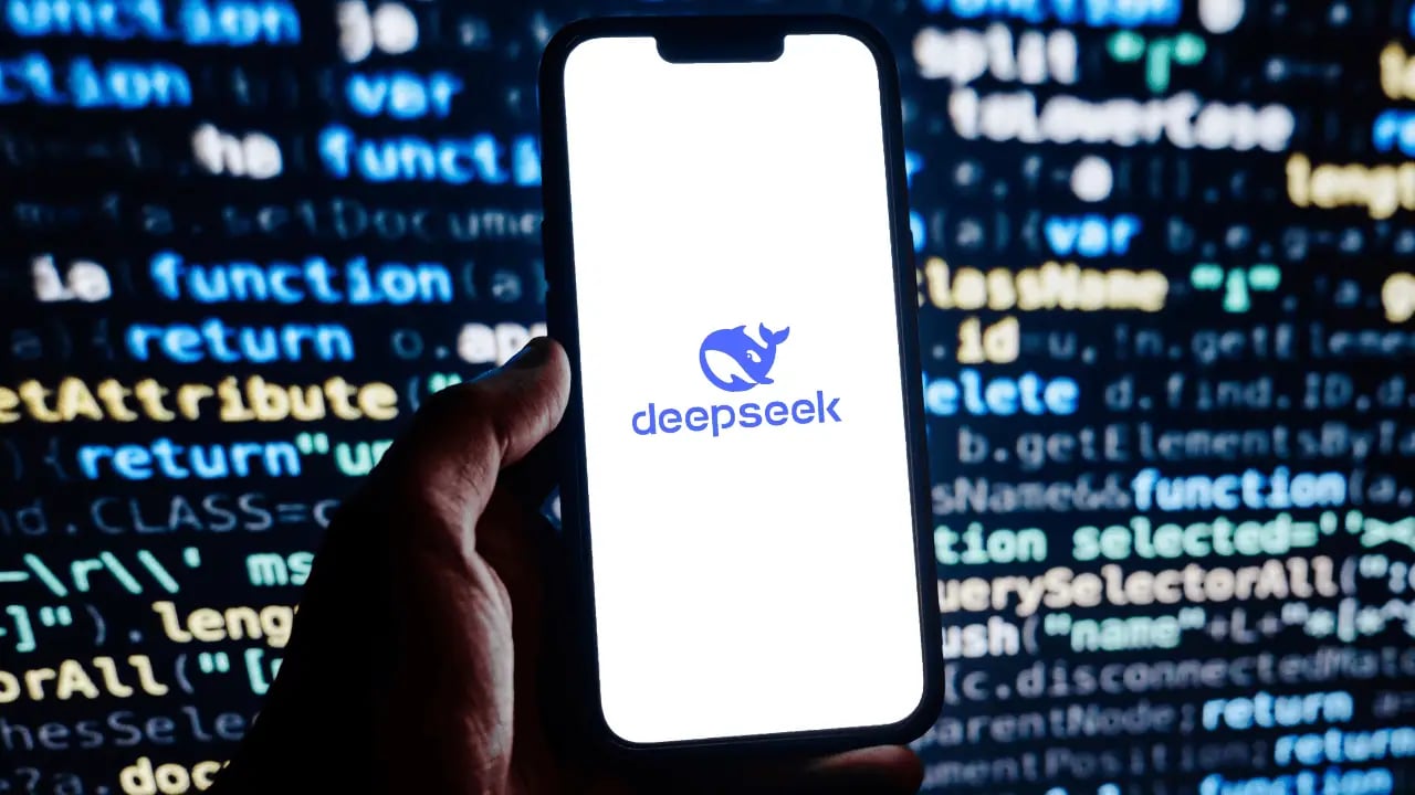 DeepSeek'ten Dev Hızlanma: Yanıt Üretimi %85'e Çıkıyor