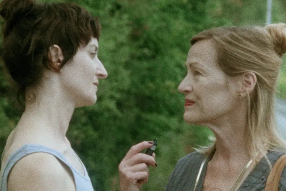 Deniz Côté'den Sanatsal Bir Yolculuk: Nobody's Violence Sahne Alıyor