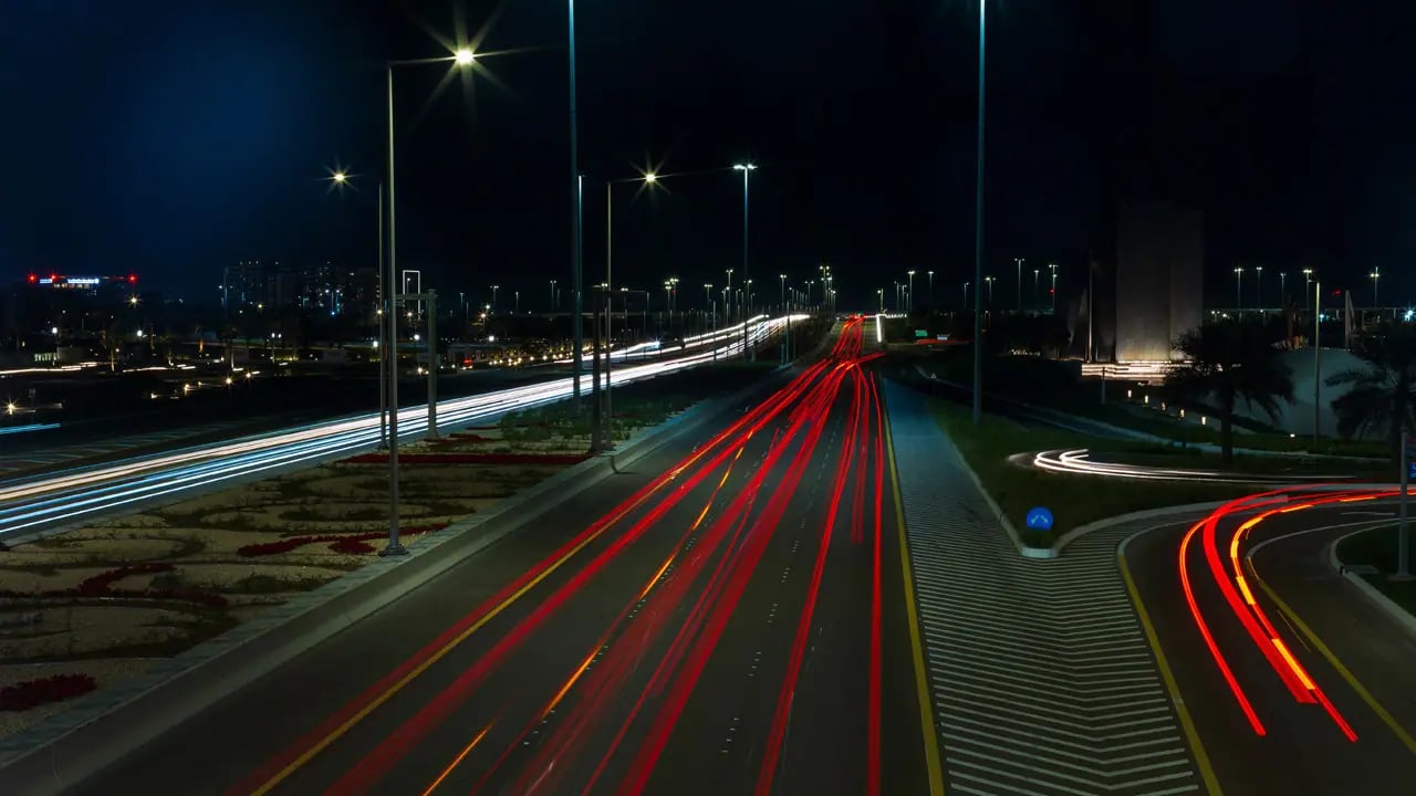 Dünyanın En Hızlı Otoyolları: Limitler Ne Kadar Olmalı?