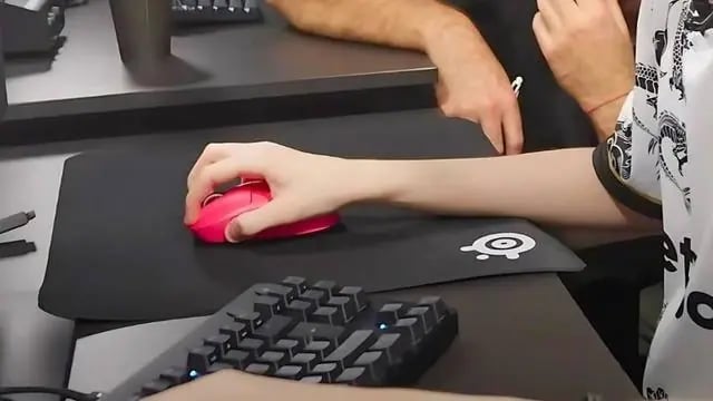 FPS Ustaları İçin Keskin Mouse Ayarları Rehberi