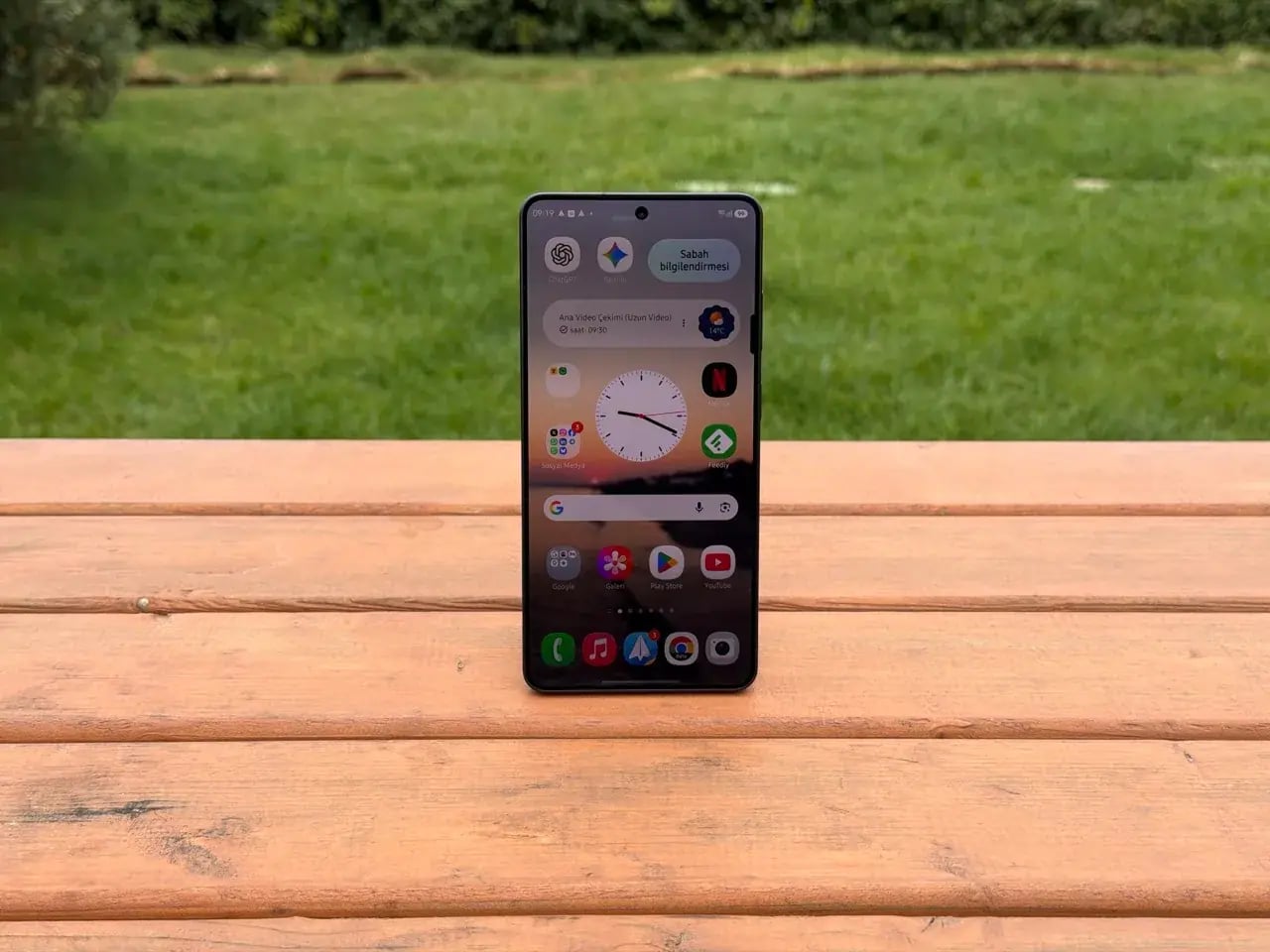 Galaxy S26 Ultra'da Kırmızı Ton Düzeltmesi Yeni Nokta İzleri mi Getirdi?