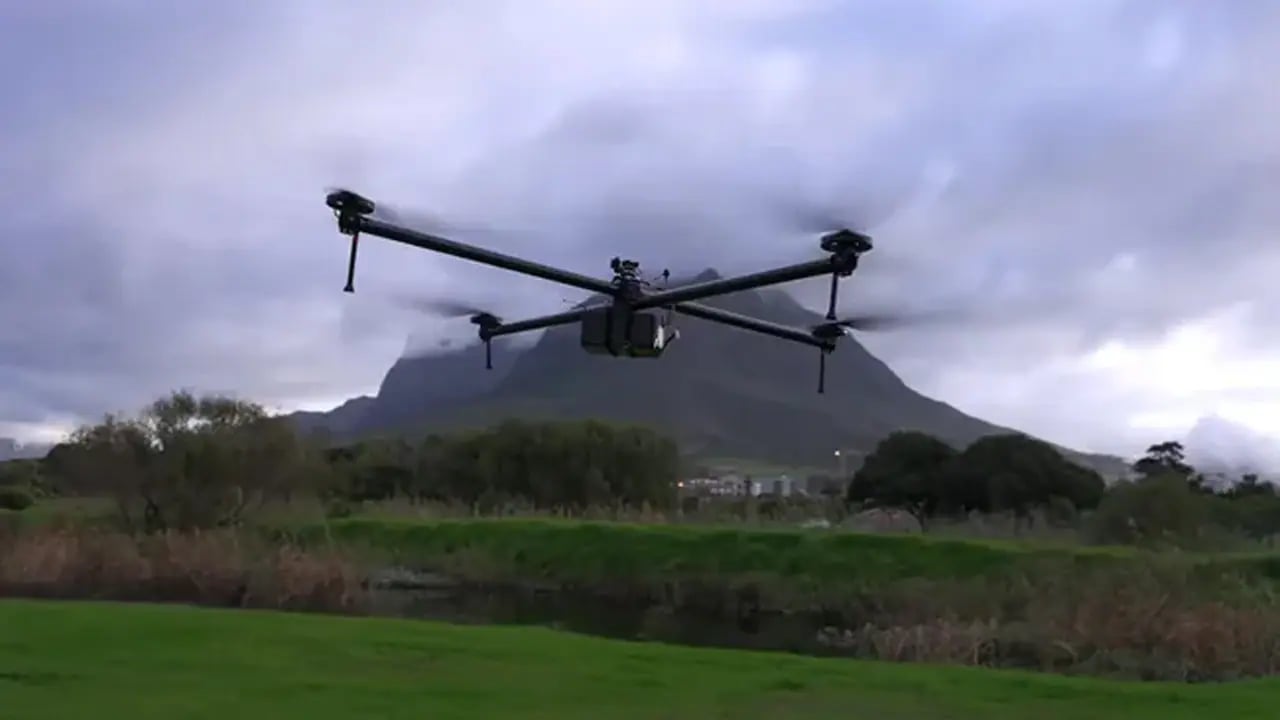 Gökyüzünde 4 Saatlik Maraton: Dron Mühendisliği Yeni Bir Rekor Yazdı