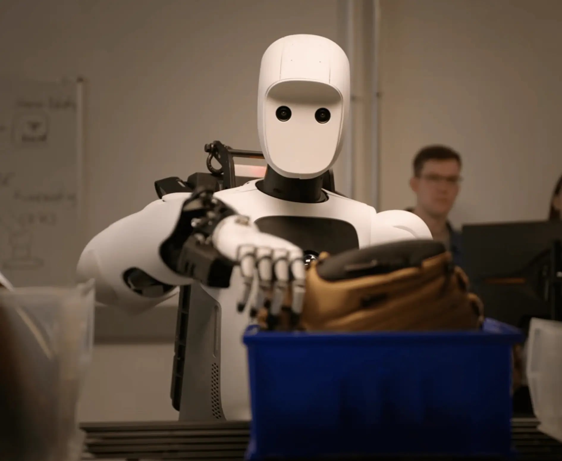 Google'dan Robot Devrimi: Yapay Zeka Şimdi Tüm Vücudunu Yönetebiliyor