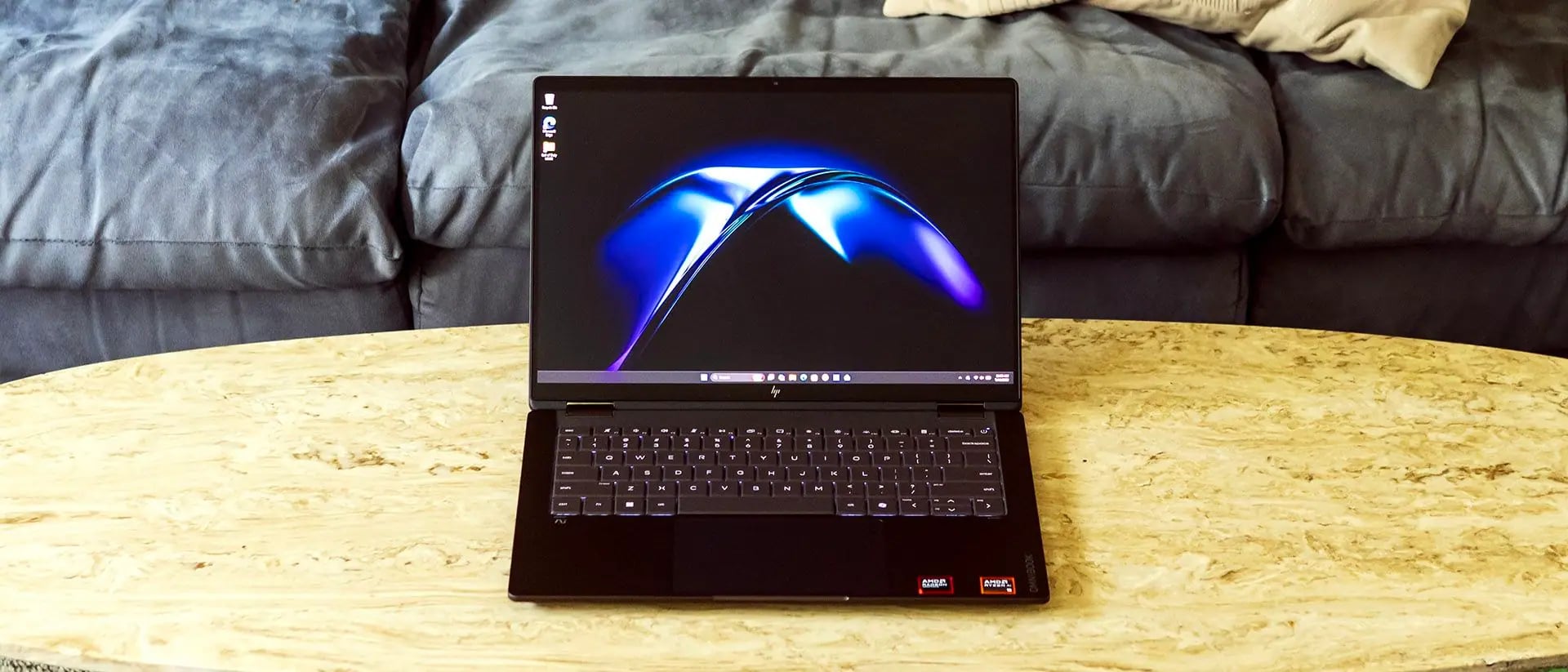 HP OmniBook X Flip 14: Tasarım Şöleni Ama Performans Orta Yol
