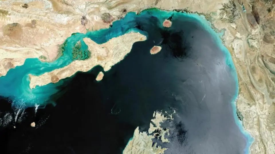 Hürmüz Boğazı'nda Yeni Dönem: İran, Umman ile Birlikte Geçiş Rejimini Değiştiriyor