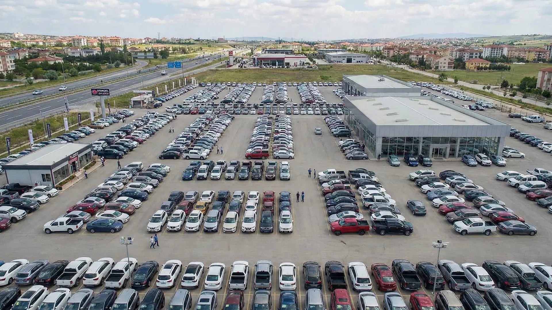 İkinci El Otomobil Pazarı Ne Durumda? Yeni Yıla Bakış