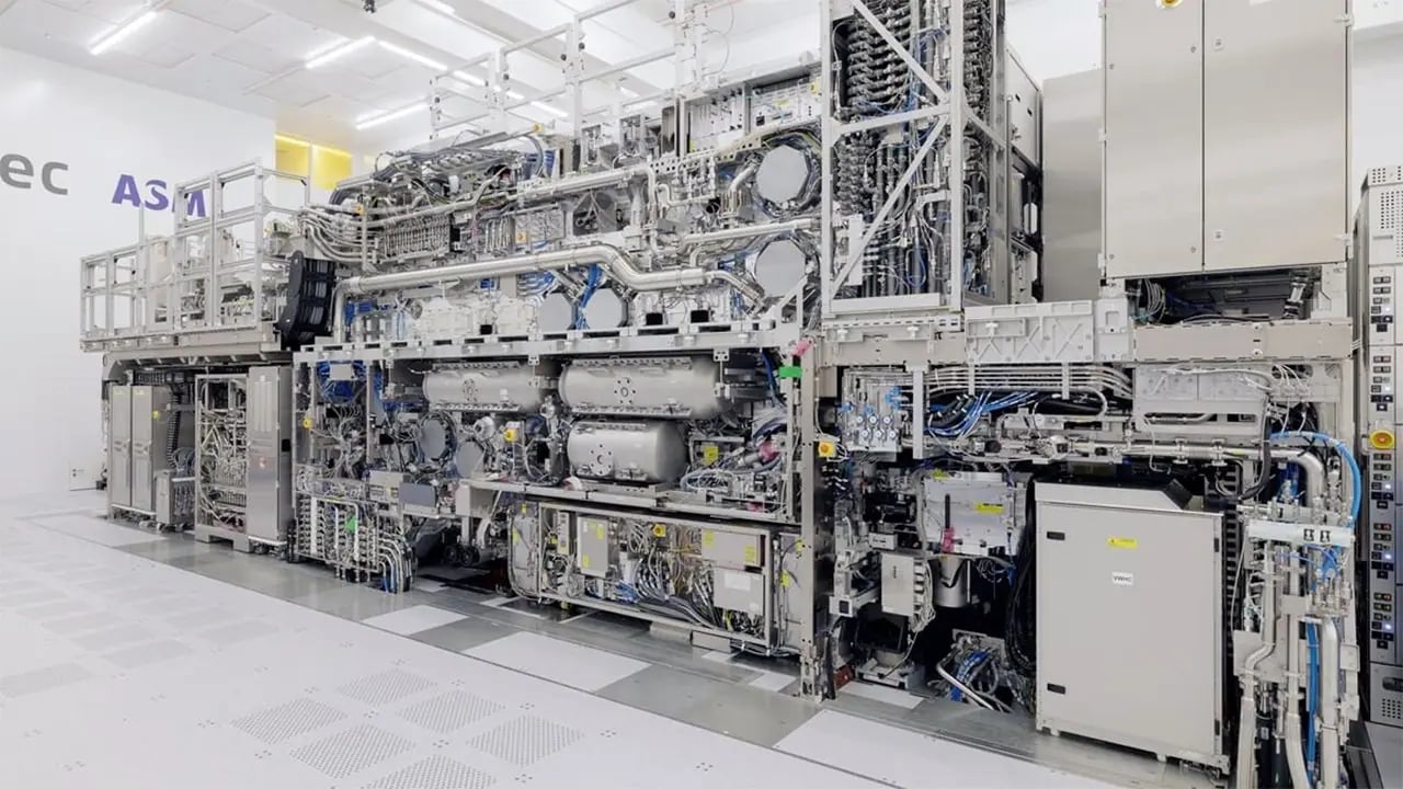 Intel’in Dev Hamlesi: Dizüstü Çip Üretiminde Yeni Nesil Teknolojiler