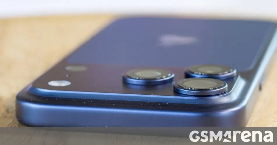 iPhone 18 Pro Kalınlık Tartışması: Tasarım mı, Teknoloji mi?