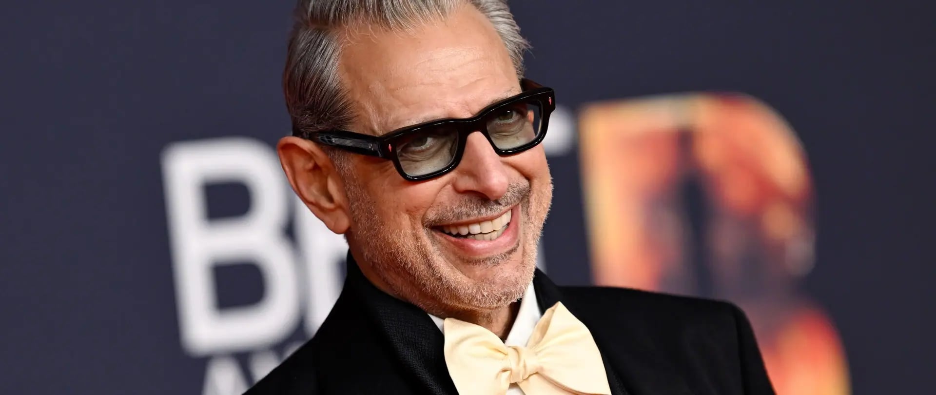 Jeff Goldblum, Saturday Night Live UK'nin 2. Sezon Prömiyerinde