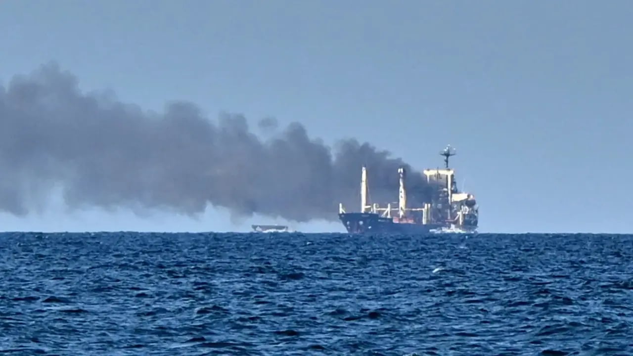 Karadeniz'de Türk Gemilerine Saldırı Alarmı: Sekiz Günde Dört Gemi Vuruldu, Üçü Battı