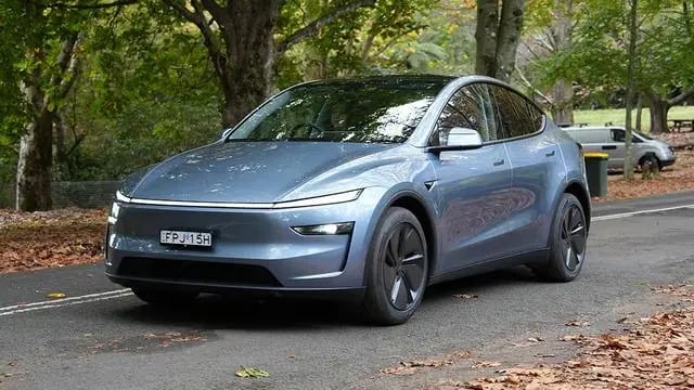 Küresel Elektrikli Otomobil Pazarı Açıklandı: Zirvede Tesla Devrimi!