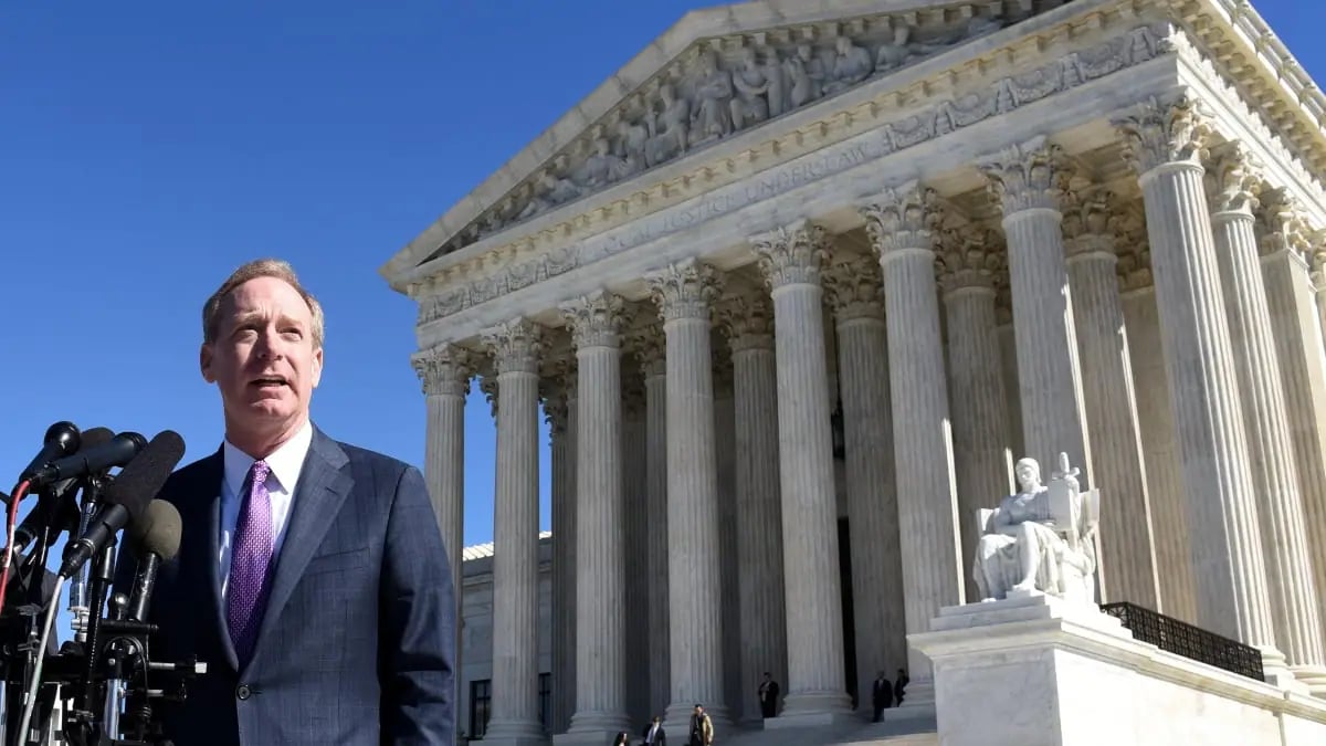 Microsoft Başkanı Brad Smith: Gönüllü Yapay Zeka Güvenlik Sözleri Artık Yeterli Değil
