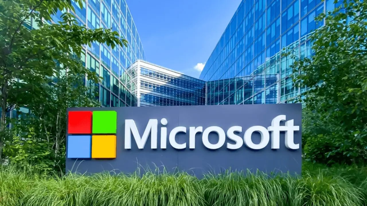 Microsoft'tan Yapay Zeka Devrimi: 2,5 Milyar Dolarlık Yeni Operasyon Başlıyor