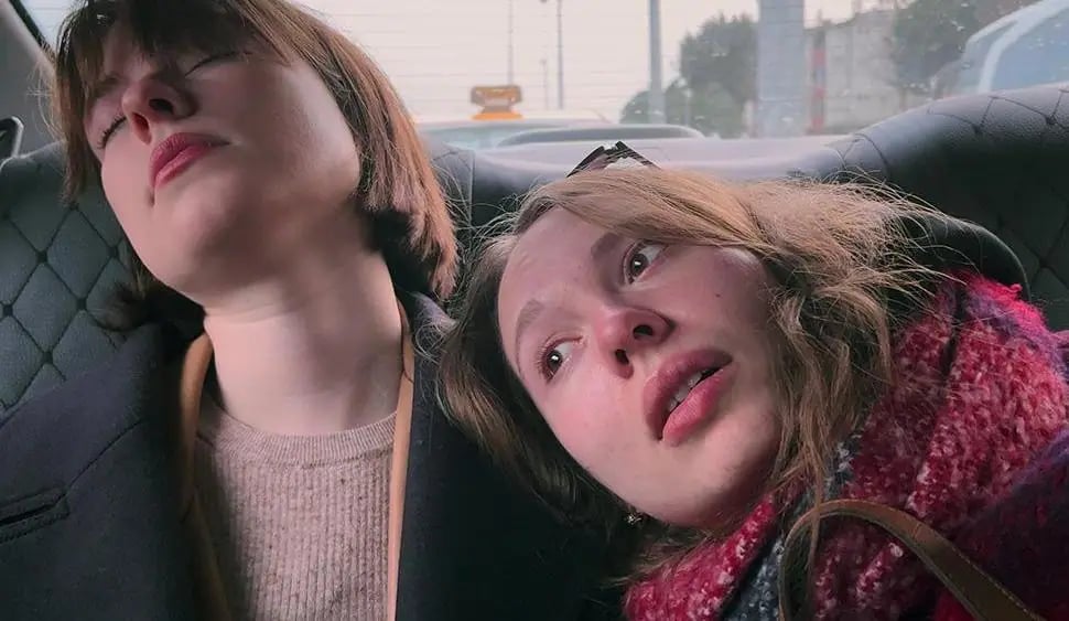 My Undesirable Friends: Part II – Exile: Rusya'dan Kaçan Gazetecilerin 355 Dakikalık Destanı
