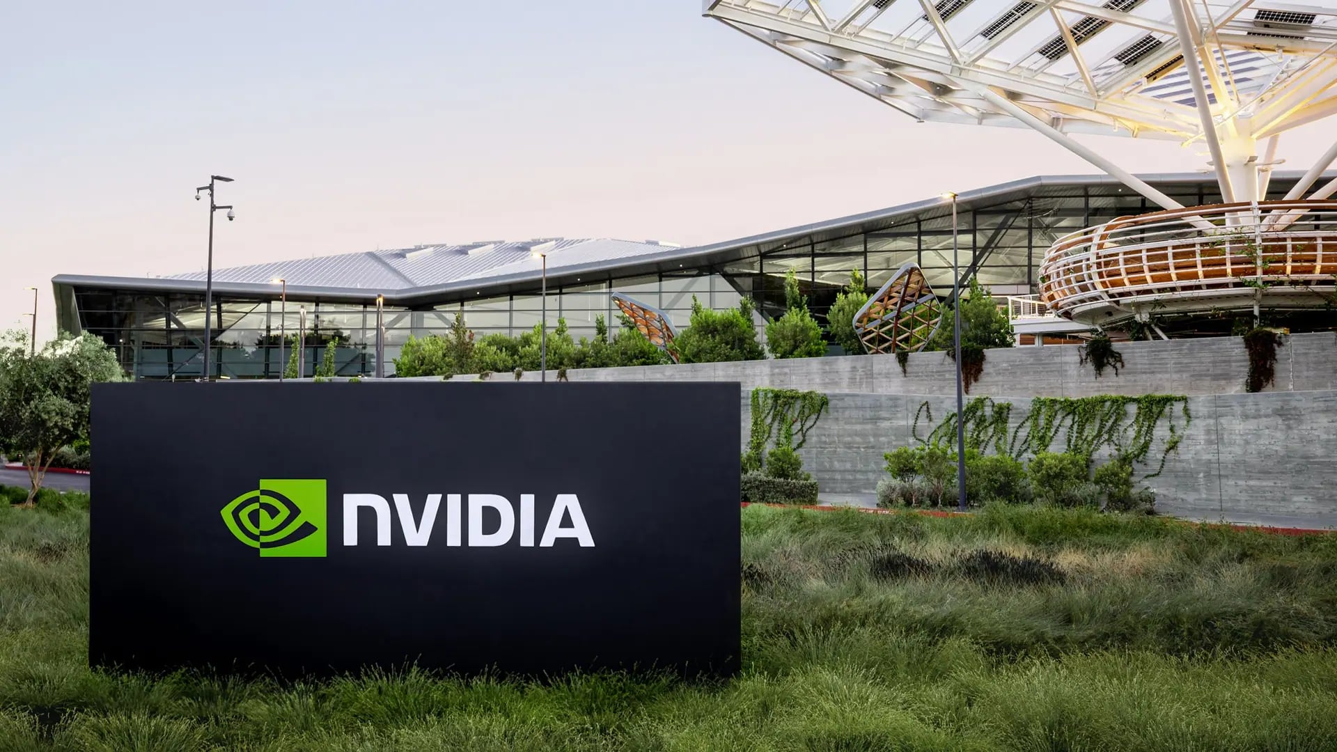 Nvidia'dan Radikal Değişiklik: Dörtlü Çekirdekten İkiye İniliyor