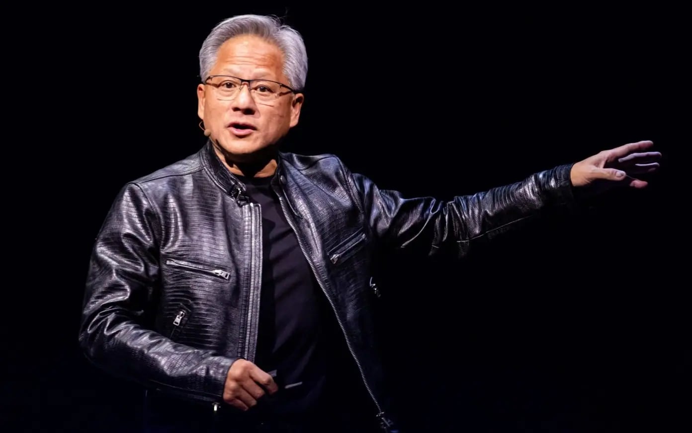 Nvidia Patronunun İmzalı Ceketi Açık Artırmada Rekor Fiyatlara Ulaştı