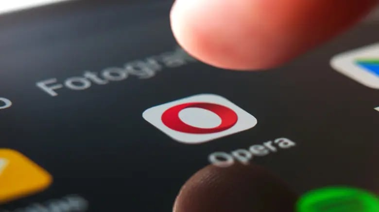 Opera Yeni Güvenlik Duvarı: Tehlikeli Kodlara Karşı %100 Koruma
