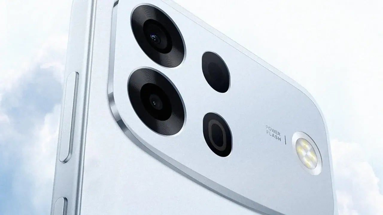 Oppo A7 Pro Max Tanıtıldı: 10.000mAh Batarya ve Çifte 50MP Kamerası