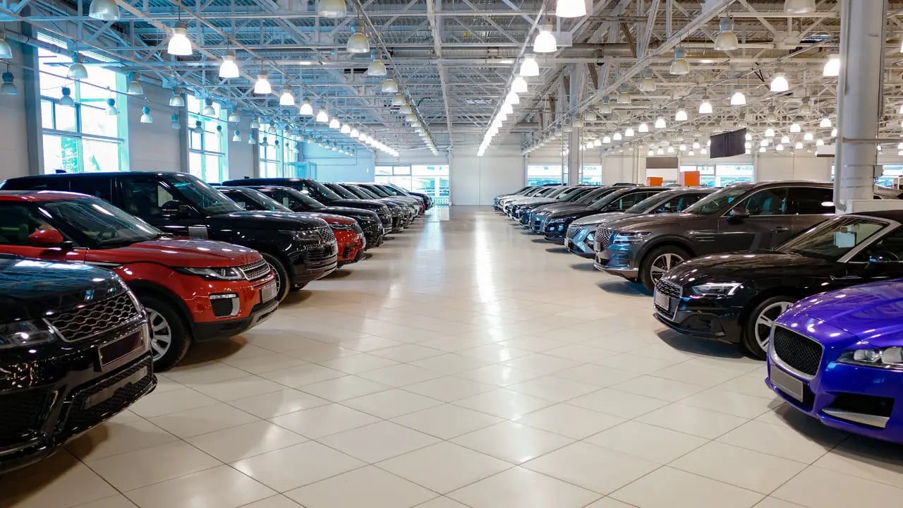 Otomotiv Devleri Sarsılıyor: Eski Kurallar Değişiyor