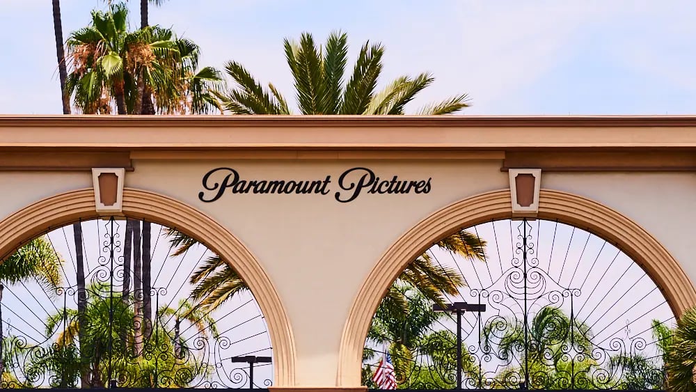 Paramount ve Warner Bros Birleşmesine Yazarlar Direniyor