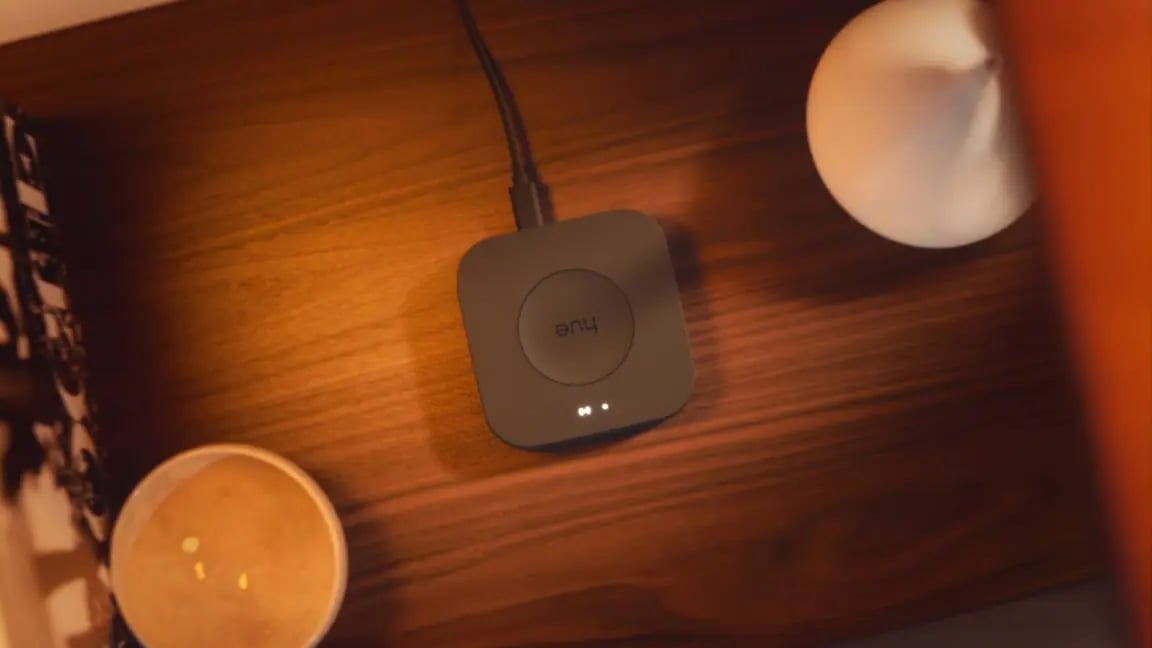 Philips Hue Bridge Pro'da Kritik Hata: Güncelleme Cihazları Kullanılamaz Hale Getiriyor