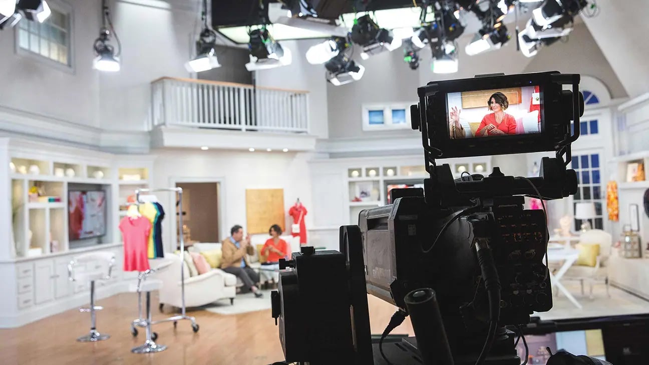QVC Sunucuları Üye Olmaya Karar Verdi: Yapay Zekâ Korkusu ve Yeni Pazarlıklar