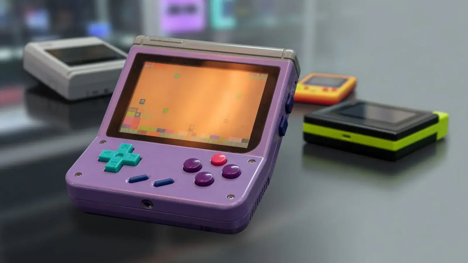 Retro El Konsollarındaki Rekabet: Nostalji Tasarımları ve Modern Güç Arasında Bir Savaş