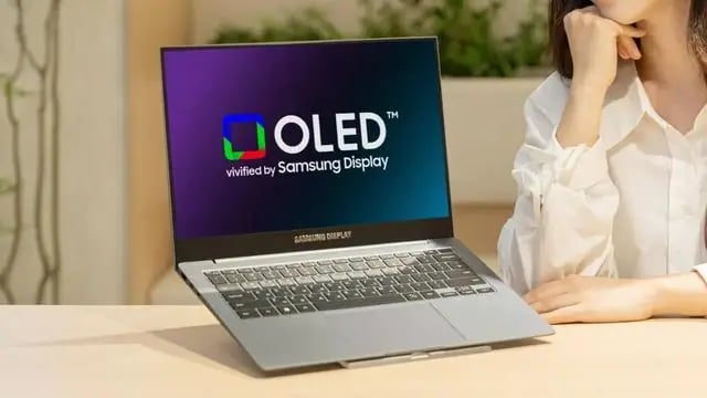 Samsung'dan Laptop Ekranına Dev Sıçrama: 1600 Nit Parlaklık Dönemi Başlıyor