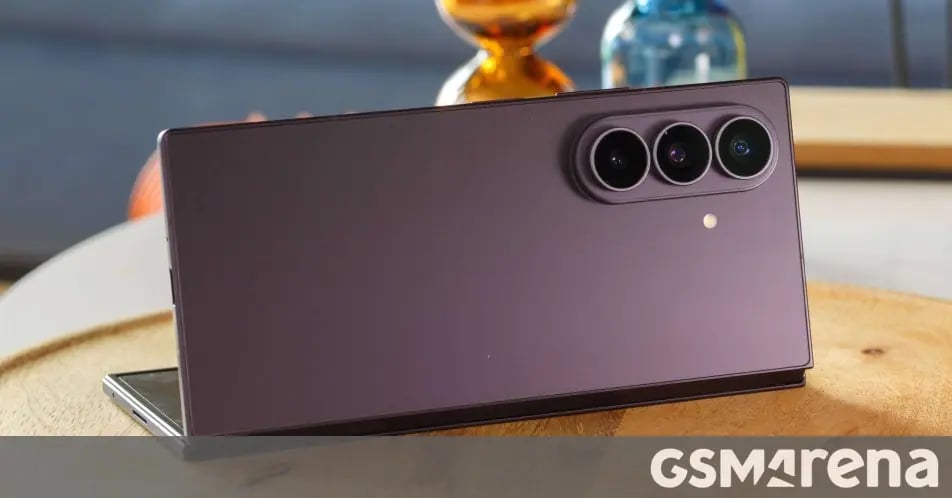 Samsung Z Fold8 Ultra: Katlanır Telefonların Yeni Kralı mı?