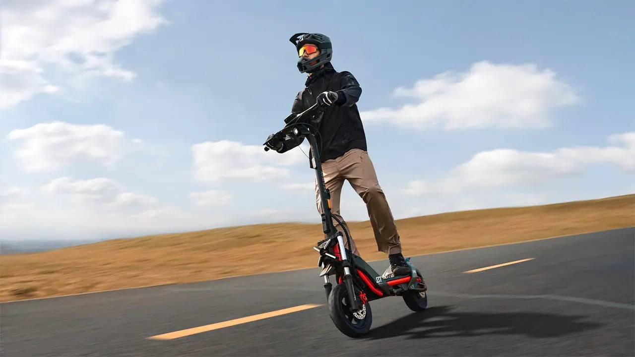 Şehirde Özgürlük Çağı Başladı: Segway'den Güçlü Elektrikli Scooter Modelleri Geldi