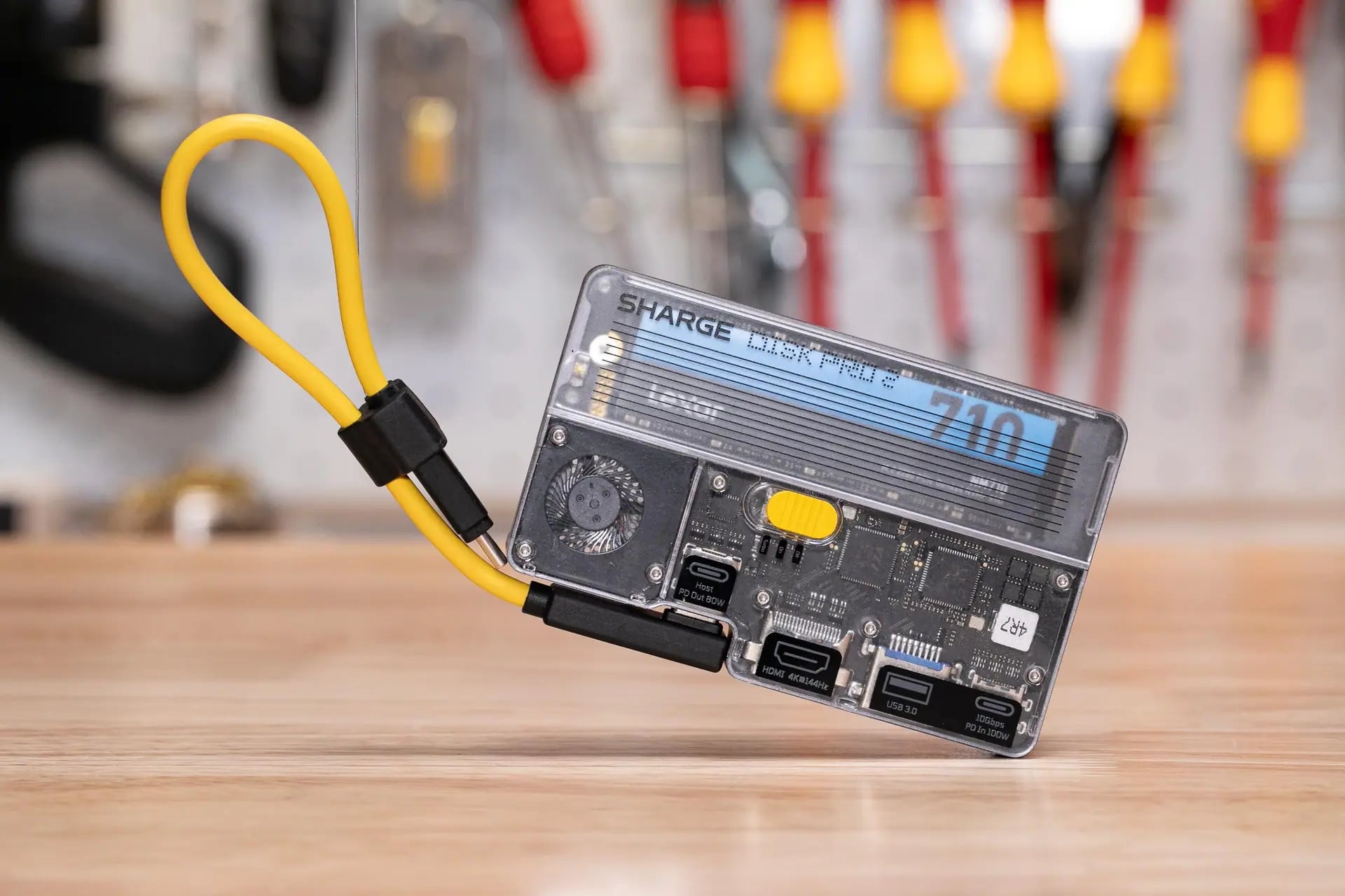 Sharge Disk Pro 2: Sadece Bir SSD Değil, Tüm Cihazların Süper Güç İstasyonu