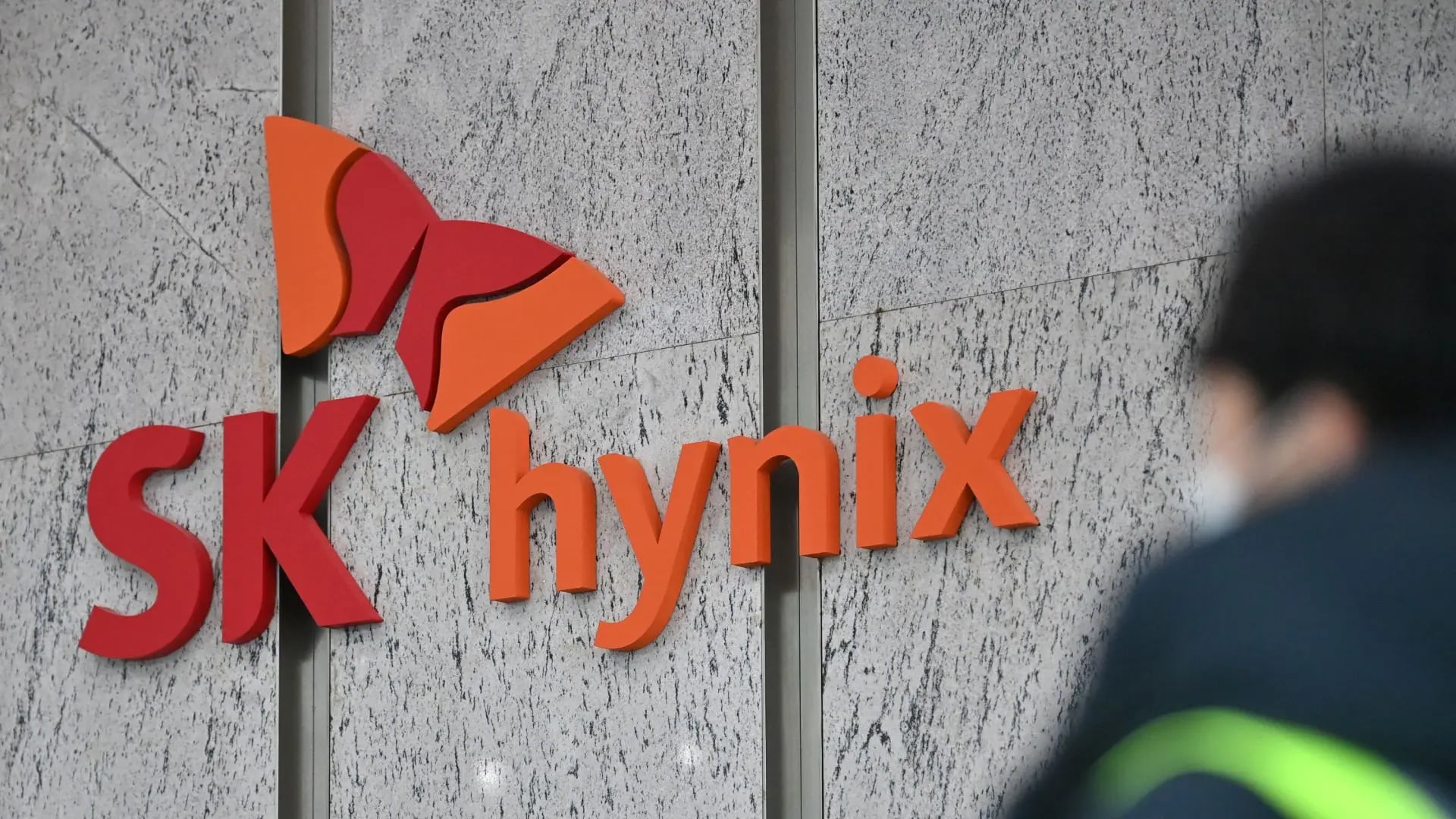 SK hynix Tarihi Eser Yazdı: 26 Milyar Doları ABD Piyasasına Taşıyarak Yapay Zekada Dönüşü Güçlendiriyor
