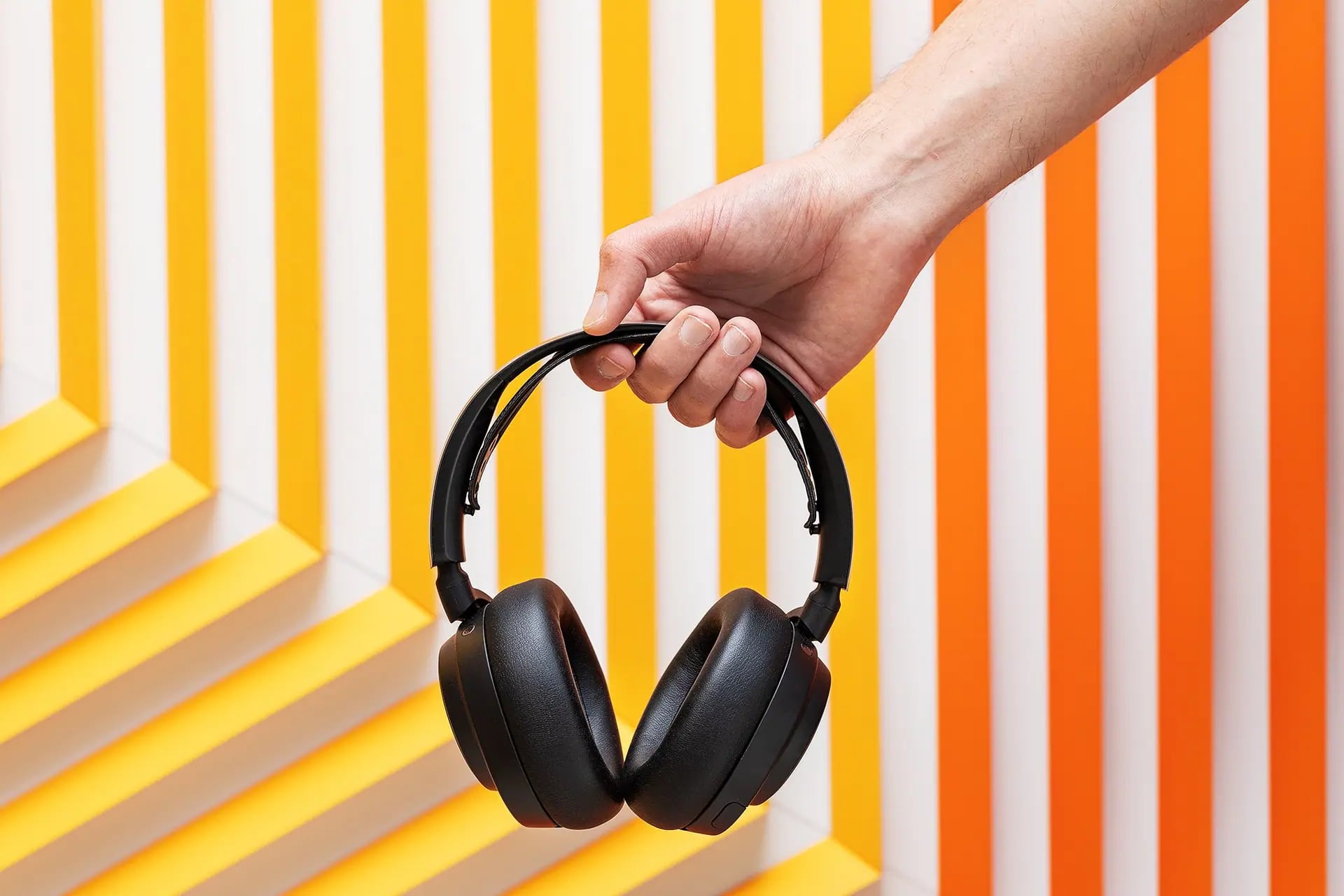 SteelSeries Arctis Nova Pro Kablosuz Gaming Kulaklık İndirimi