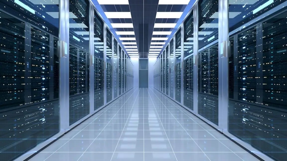 Sunucu Ana Kartlarındaki Gizli Tehdit: Binlerce Sistem Hacklenebilir