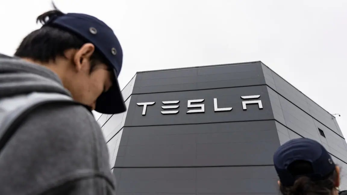 Tesla'nın Çin Bağları Kopacak mı? Kritik Dönüşte Gizlenen Gerçekler