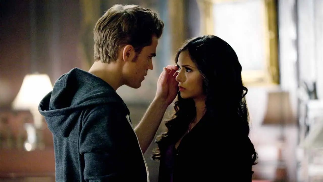 The Vampire Diaries Yıldızları Dönüyor: Dram ve Romantizm Dolu Yeni Hikaye