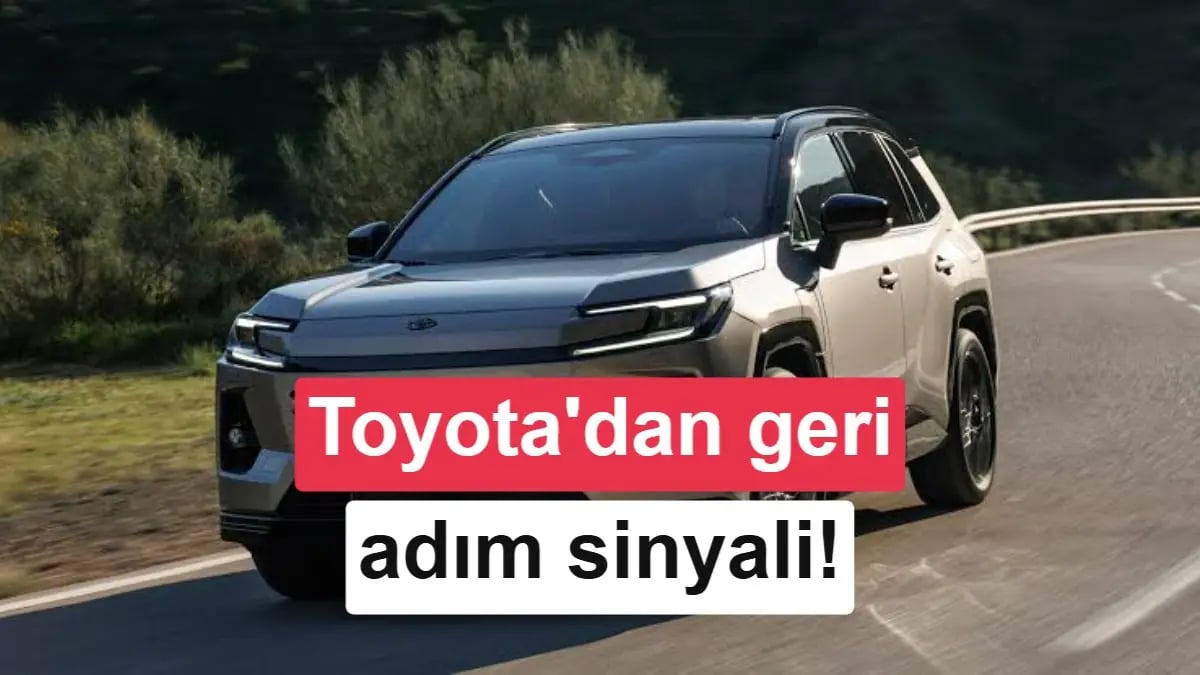 Toyota RAV4'ten Büyük Ekran Kararına Geri Dönüş Sinyali