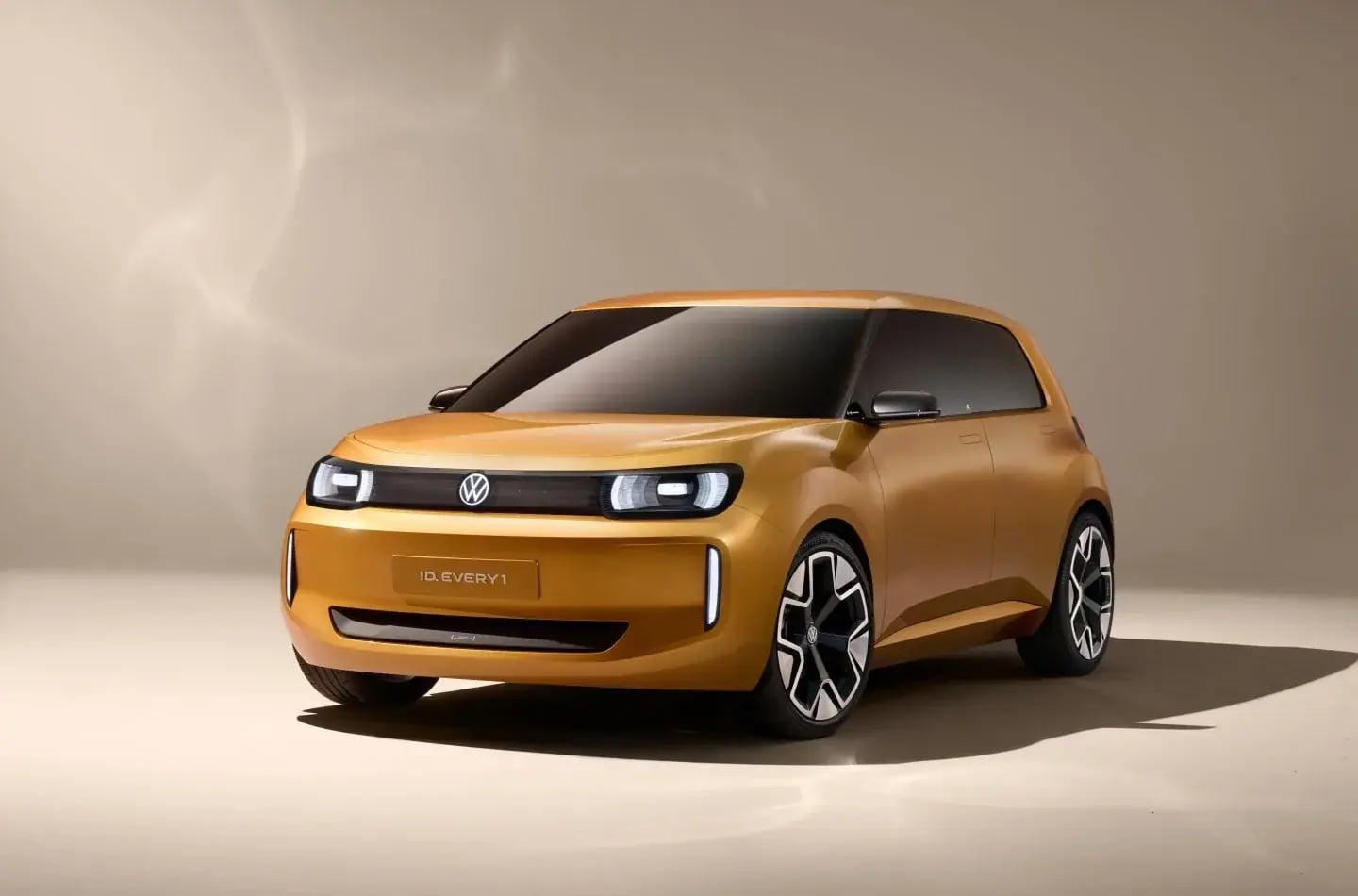 Volkswagen'den Şaşırtan Dönüş: Elektrikli Otomobil Talebi Gerçekten Bitmiş Mi?